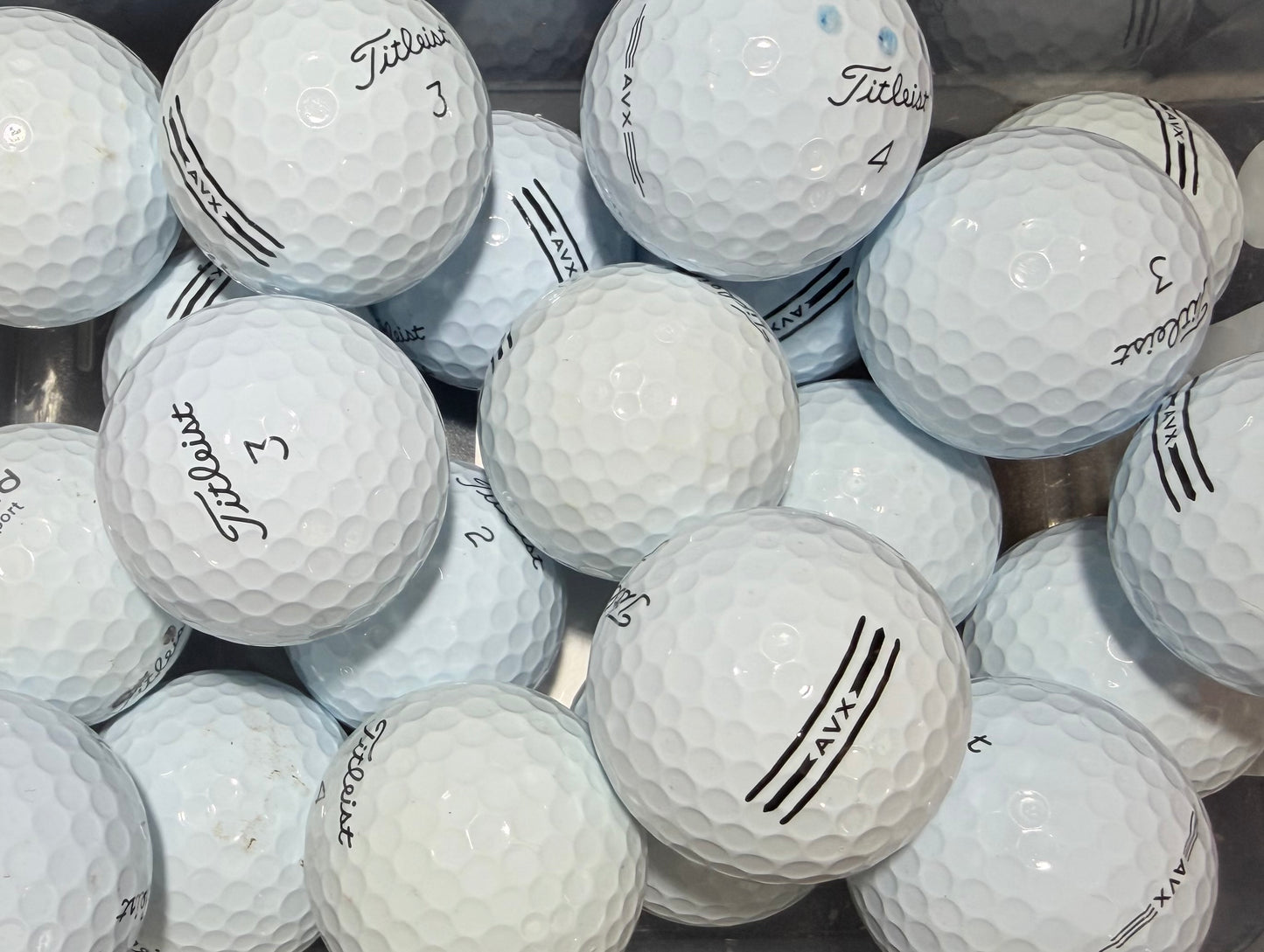 Titleist AVX