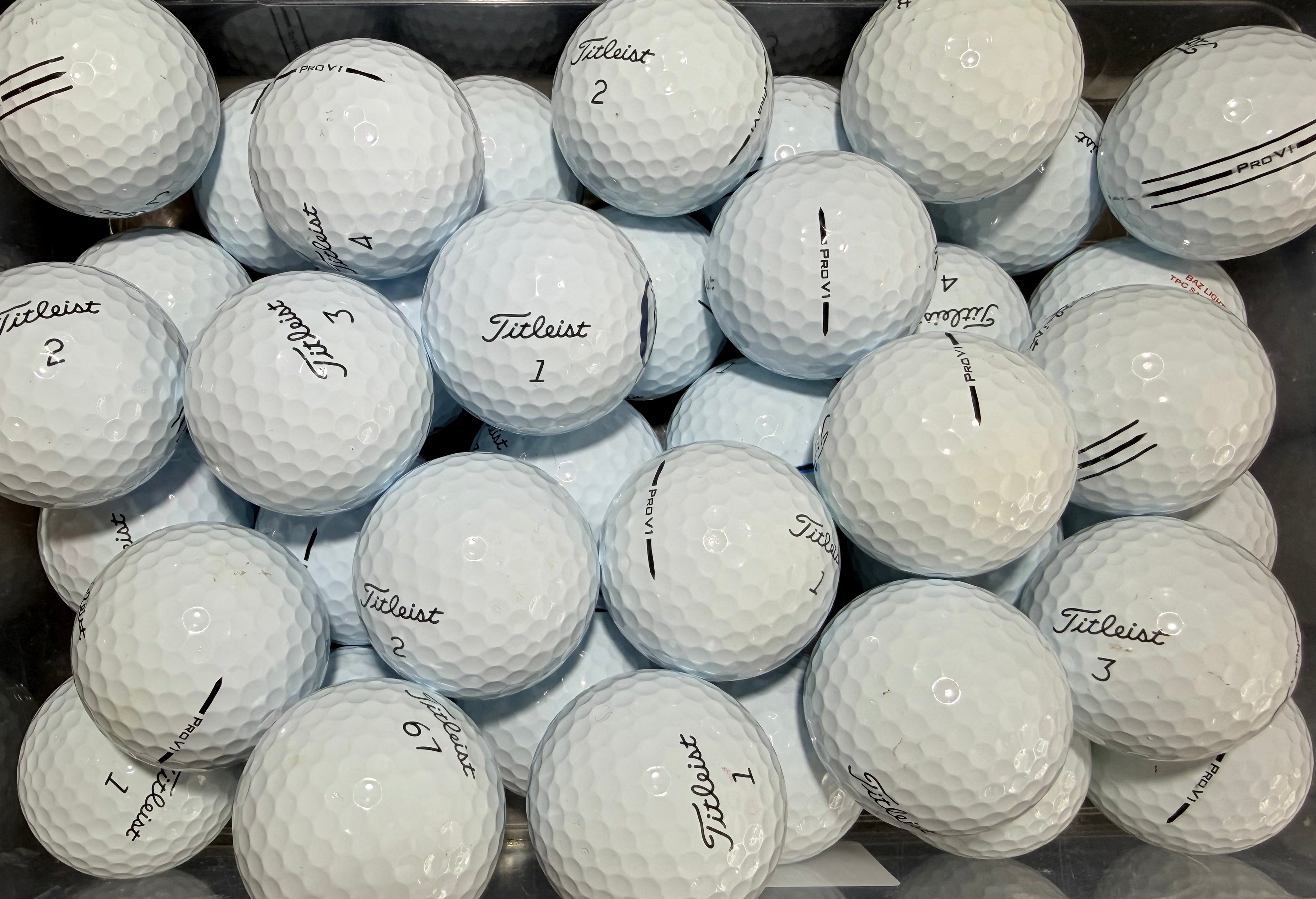 Titleist Pro v1 2025